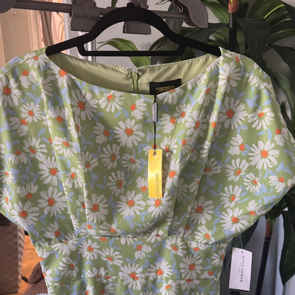 Alexia Admor Green Floral Maxi Dress